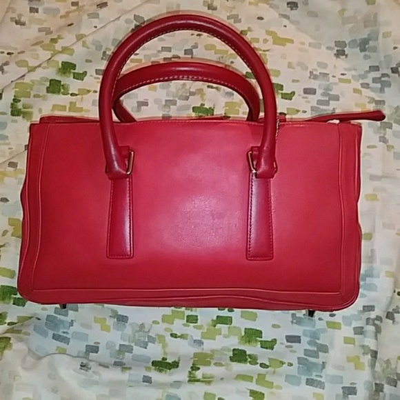 Coach Handbags - Coach  (Rare Vintage Lipstick Red Hampton 9419)